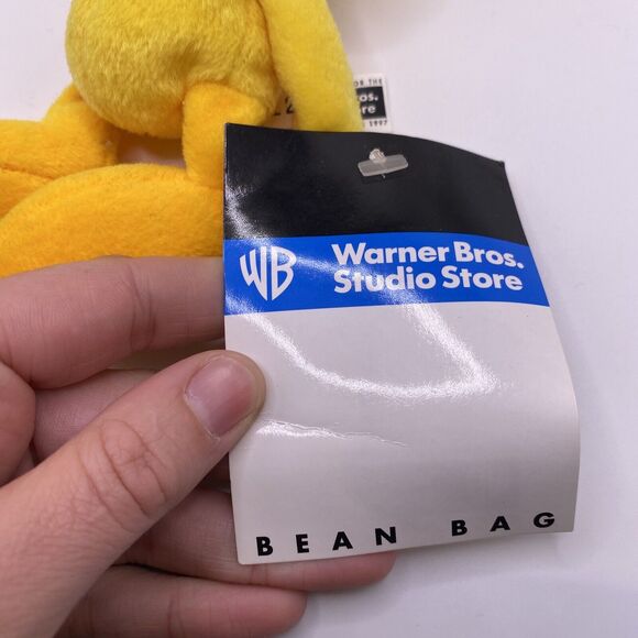 Vintage 1997 Warner Bros Studio Store TWEETY BIRD Bean Bag Plush With Tags 8" - Picture 5 of 9